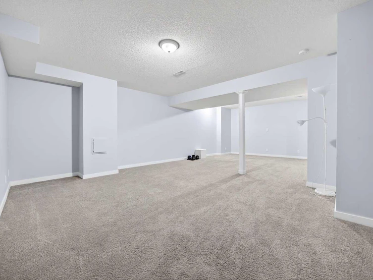 237 Willowbrook Close NW, Airdrie, AB, T4B 2J6 - 30