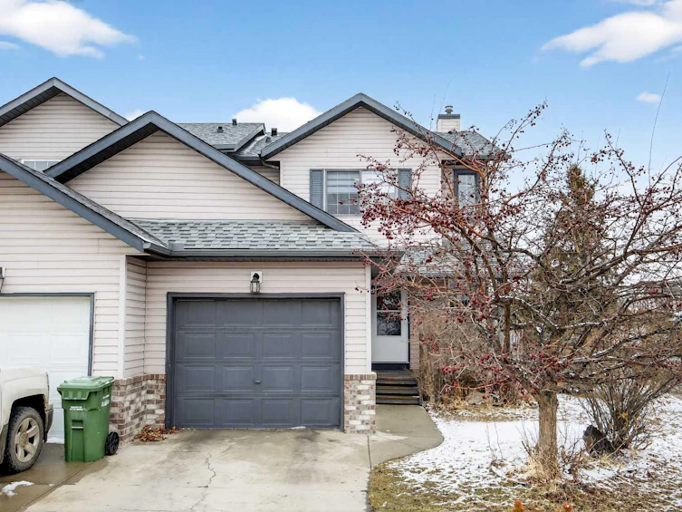237 Willowbrook Close NW, Airdrie, AB, T4B 2J6