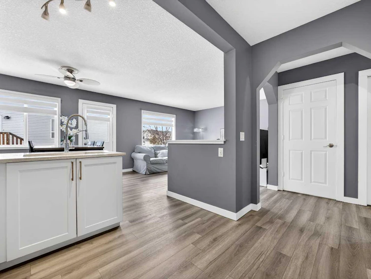 237 Willowbrook Close NW, Airdrie, AB, T4B 2J6 - 12
