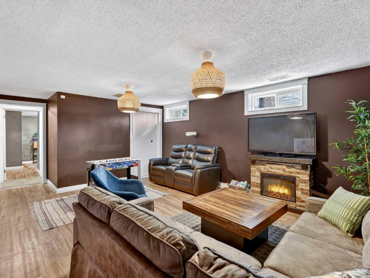 4 Mckinley Road SE, Calgary, AB, T2Z 1T6 - 46