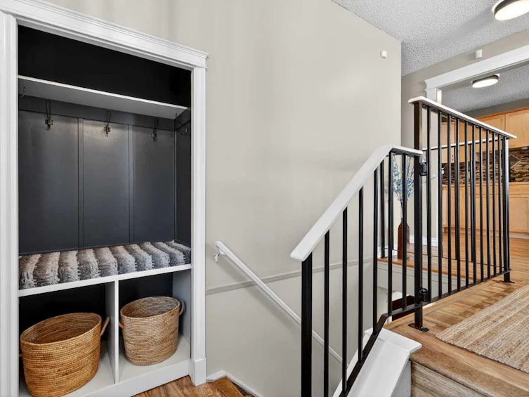 4 Mckinley Road SE, Calgary, AB, T2Z 1T6 - 38
