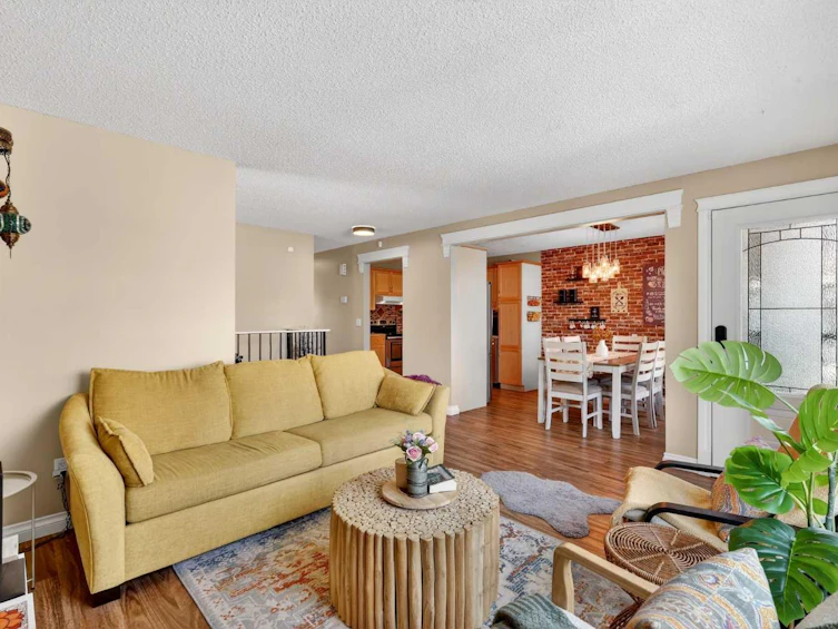 4 Mckinley Road SE, Calgary, AB, T2Z 1T6 - 21