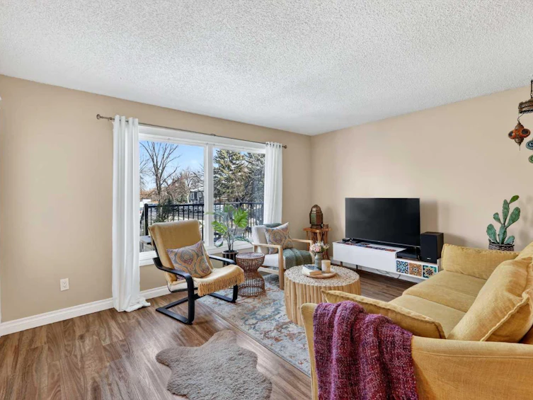 4 Mckinley Road SE, Calgary, AB, T2Z 1T6 - 19