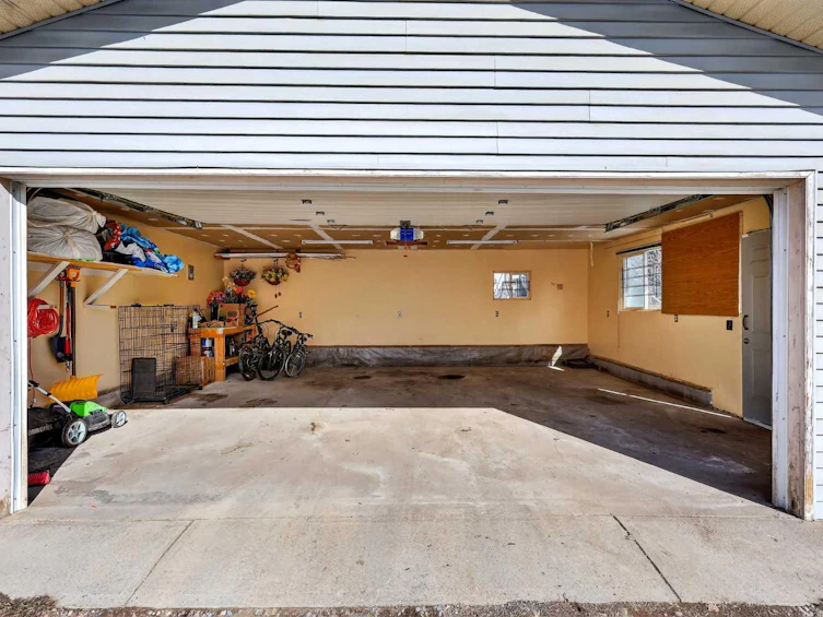 4 Mckinley Road SE, Calgary, AB, T2Z 1T6 - 13