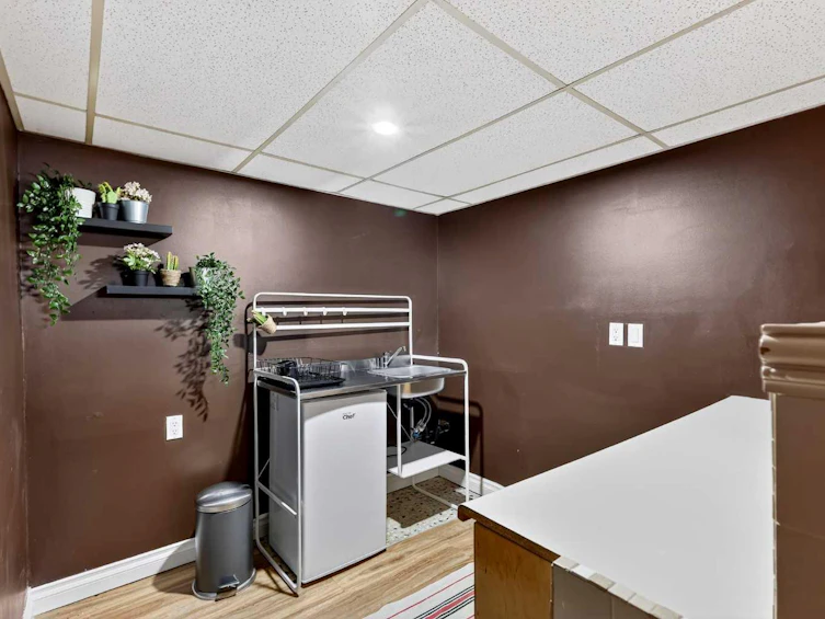 4 Mckinley Road SE, Calgary, AB, T2Z 1T6 - 48