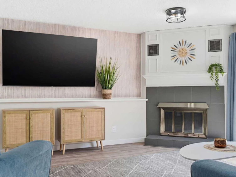 7 Woodmont Rise SW, Calgary, AB, T2W 4L4 - 40