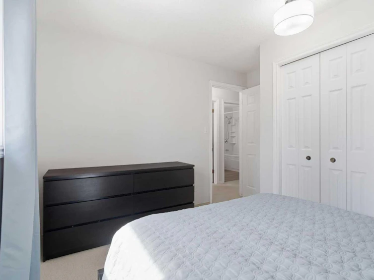 7 Woodmont Rise SW, Calgary, AB, T2W 4L4 - 22