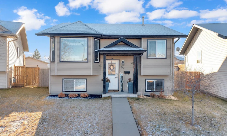 95 Jennings Crescent