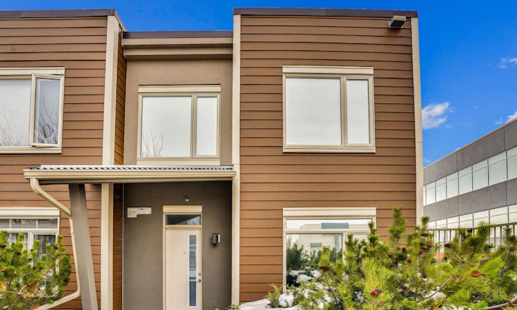 228-10 Westpark Link SW