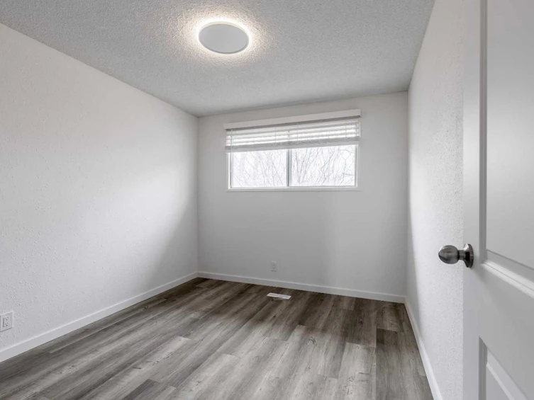 74 Carleton Place W, Lethbridge, AB, T1K 3X6 - 15