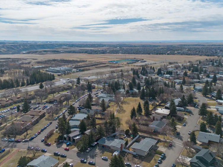 74 Carleton Place W, Lethbridge, AB, T1K 3X6 - 46