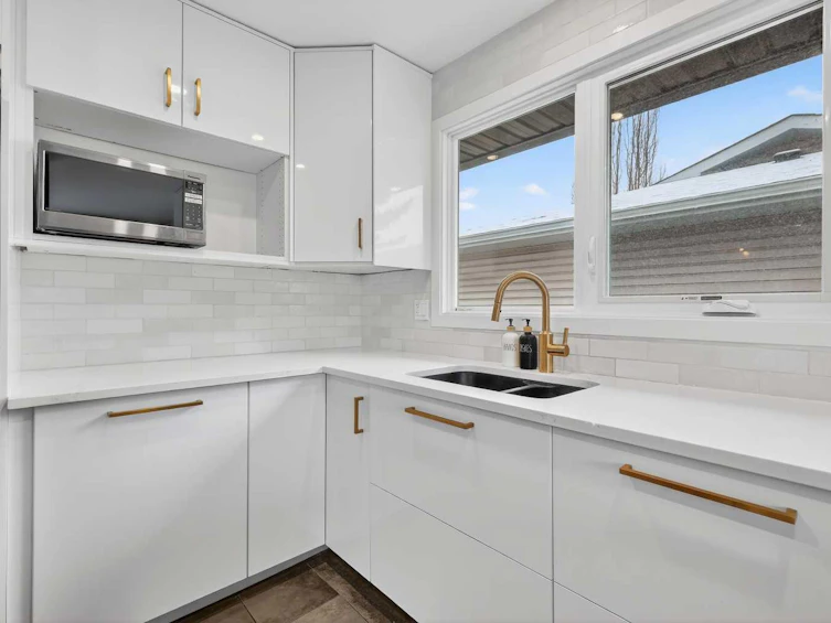 584 Woodhill Place SW, Calgary, AB, T2W 3L5 - 15