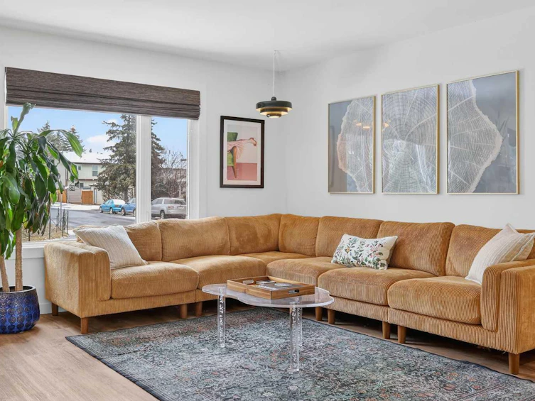 584 Woodhill Place SW, Calgary, AB, T2W 3L5 - 5