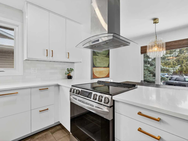 584 Woodhill Place SW, Calgary, AB, T2W 3L5 - 17