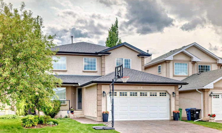146 Scenic View Close