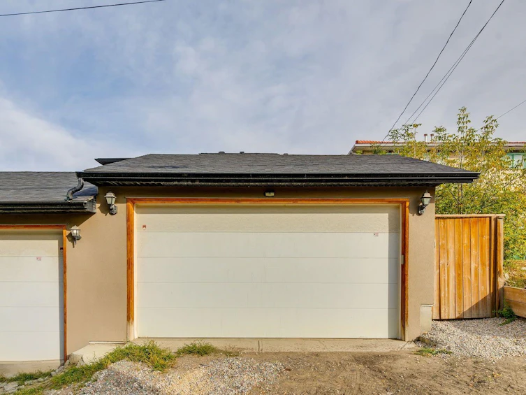 2817 16 Avenue SE, Calgary, AB, T2A 0M7 - 47