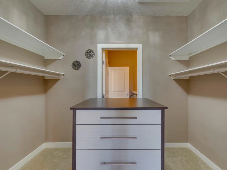 2817 16 Avenue SE, Calgary, AB, T2A 0M7 - 32