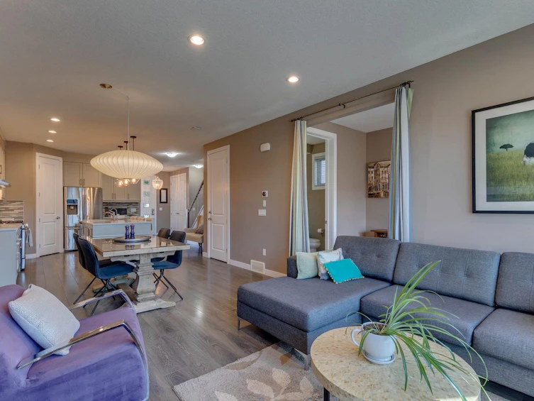 2817 16 Avenue SE, Calgary, AB, T2A 0M7 - 15