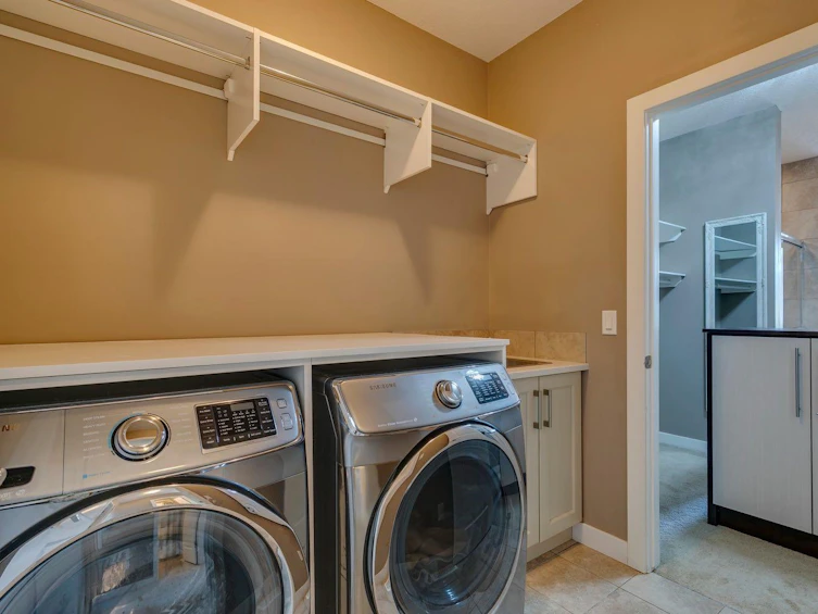 2817 16 Avenue SE, Calgary, AB, T2A 0M7 - 23