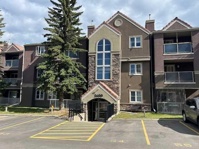 .-2612 Edenwold Heights NW, Calgary, AB, T3A 3Y5