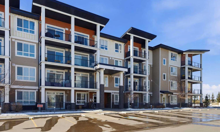 414-30 Walgrove SE