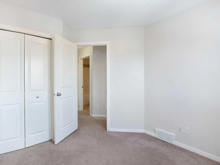160 Panamount Way NW, Calgary, AB, T3K 0P7 - 17