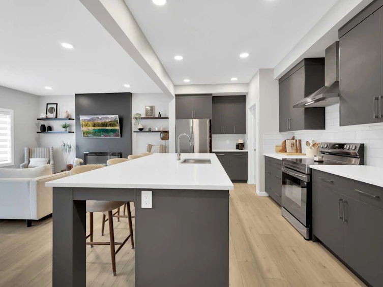 124 Emerald Drive, Red Deer, AB, T4P 3H1 - 12