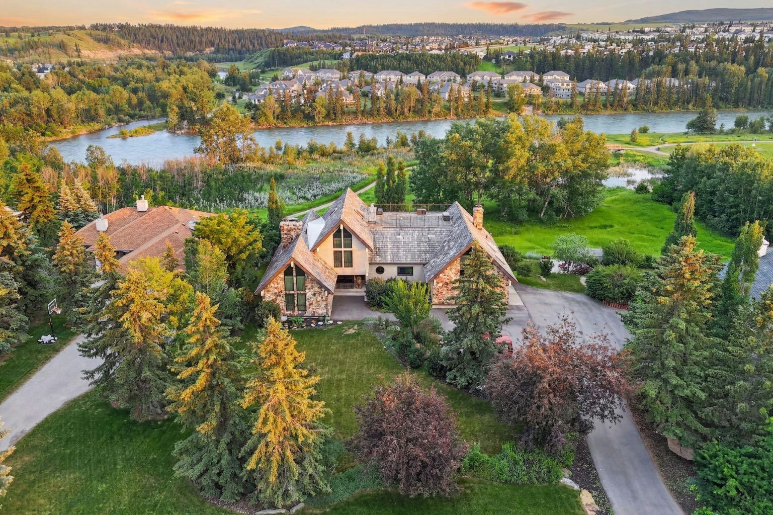 102 West Terrace Crescent, Cochrane, AB, T4C 1R9