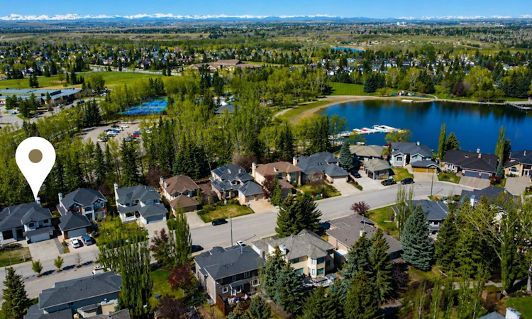 5 Mckenzie Lake Point SE