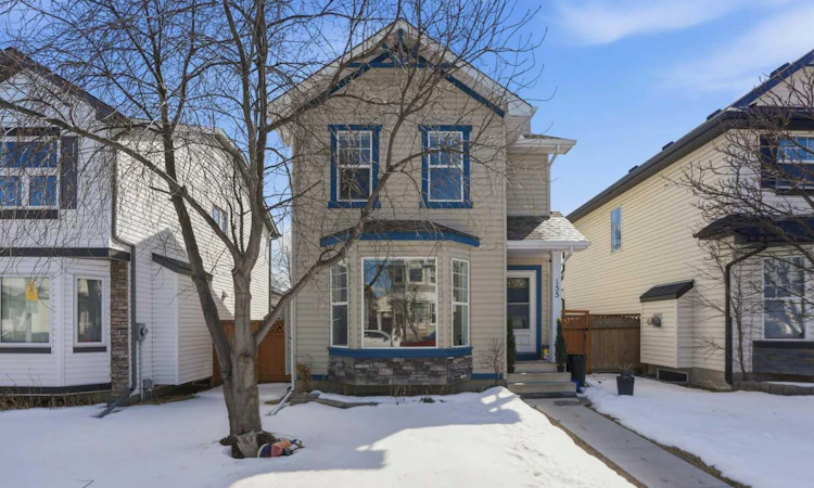 155 Tarington Green NE