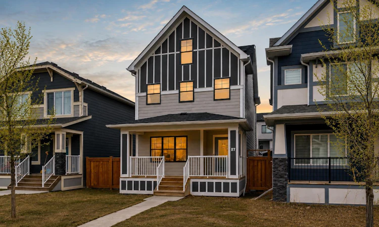 27 Masters Manor SE