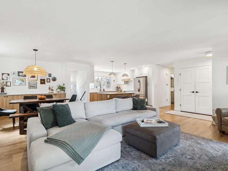 931 Parkwood Drive SE, Calgary, AB, T2J 3W9 - 8