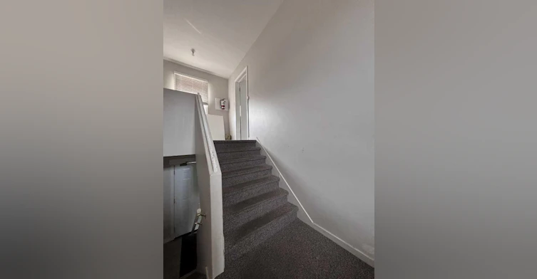 4-1814 10 Avenue S, Lethbridge, AB, T1K 0B6 - 2