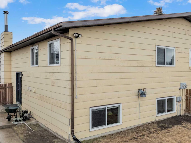 85 Northey Avenue, Red Deer, AB, T4P 2A3 - 6