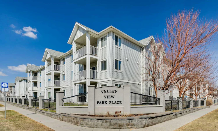 102-6102 Valleyview Park SE