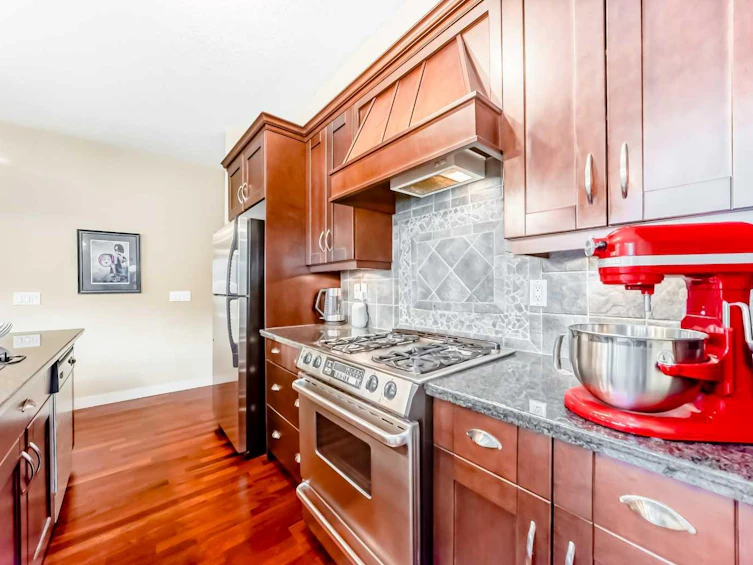 201-1828 14 Street SW, Calgary, AB, T2T 3S9 - 5