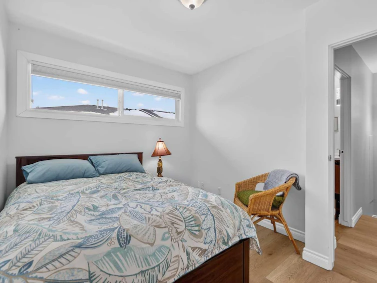 563 Regal Park NE, Calgary, AB, T2E 0S6 - 26