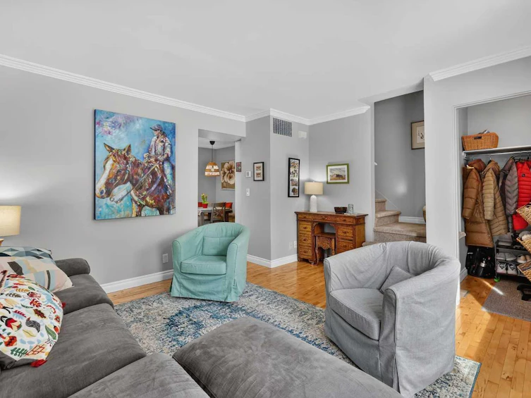563 Regal Park NE, Calgary, AB, T2E 0S6 - 18