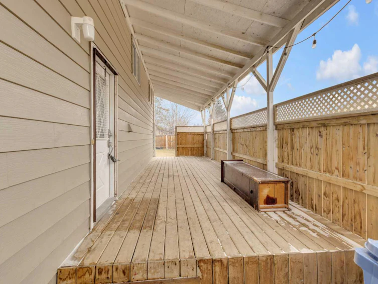 40 Nyberg Avenue, Red Deer, AB, T4P 1R5 - 4