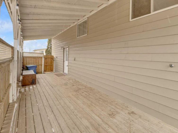 40 Nyberg Avenue, Red Deer, AB, T4P 1R5 - 5