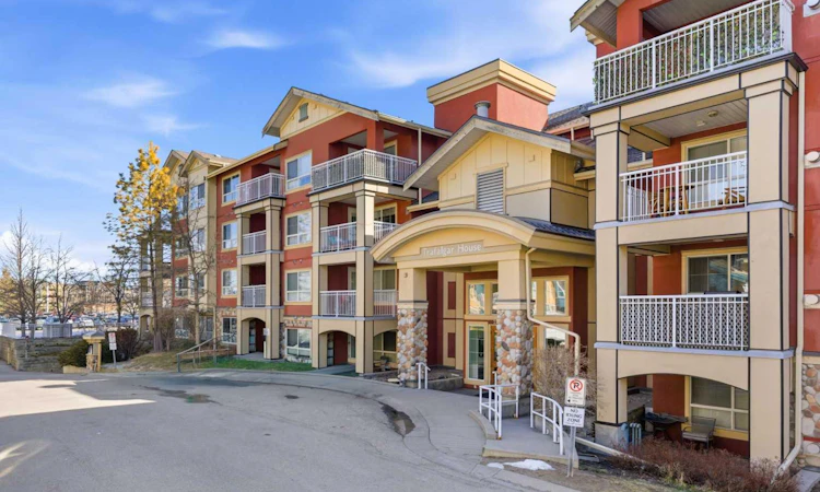 430-22 Richard Place SW