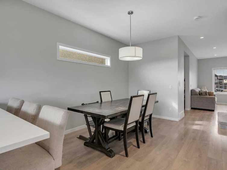 323 Marquis Court SE, Calgary, AB, T3M 1Y1 - 7