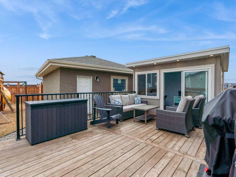 323 Marquis Court SE, Calgary, AB, T3M 1Y1 - 31