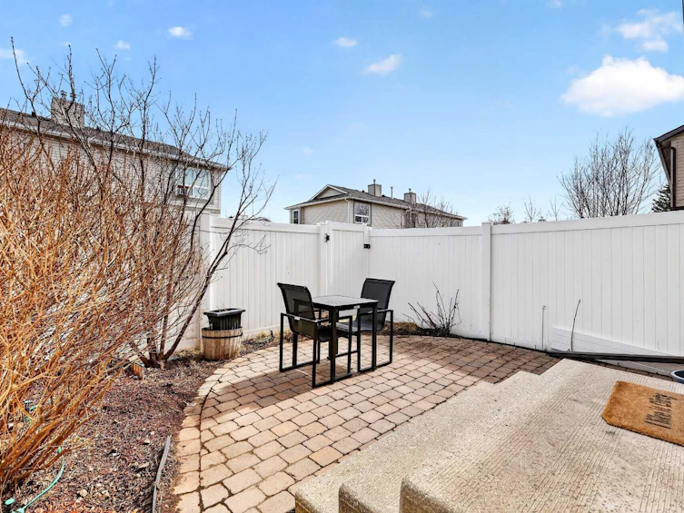 230 Deerpoint Lane SE, Calgary, AB, T2J 6M7 - 21