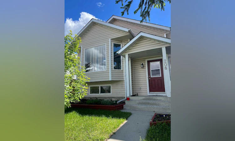 208 Erin Meadow Green SE