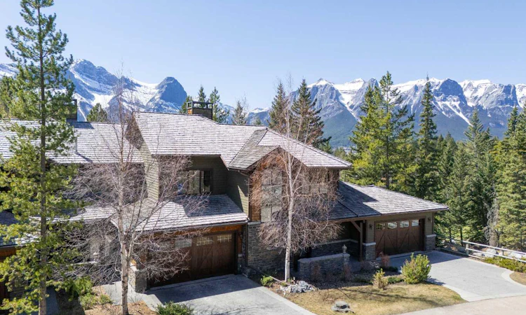 4-149 Stone Creek Road