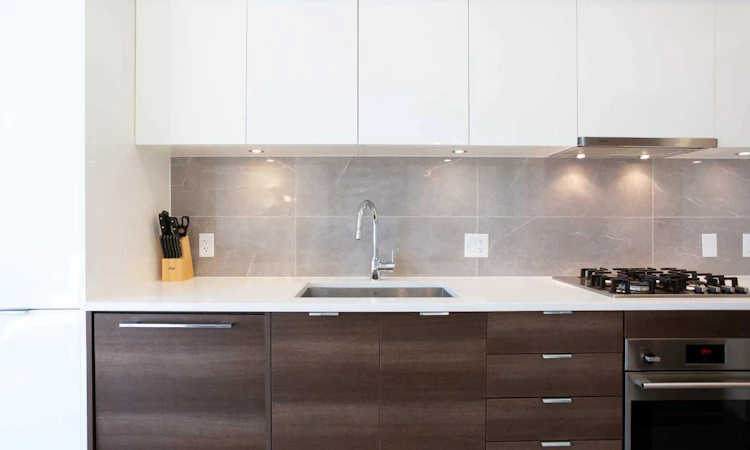 311-138 Waterfront Court SW