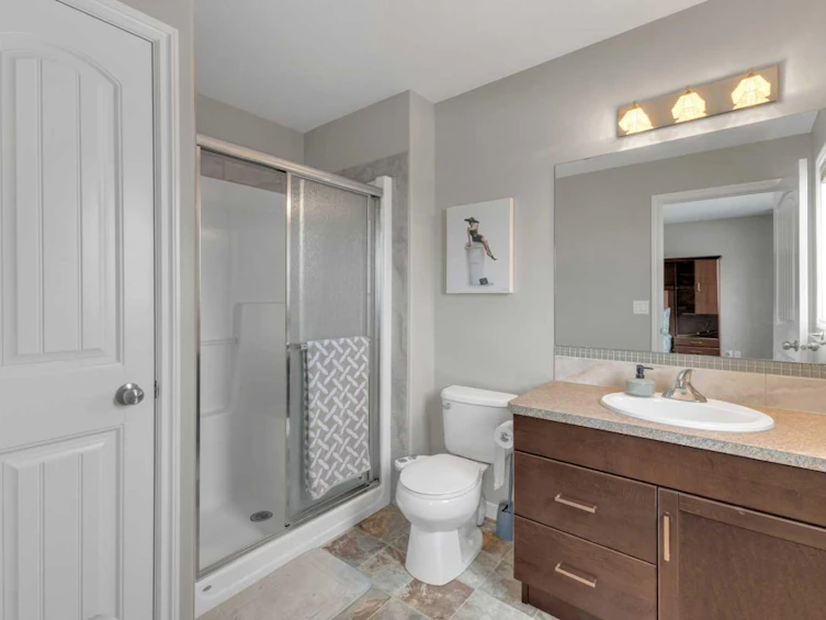 3 Elma Street, Lacombe, AB, T4L 2M3 - 34
