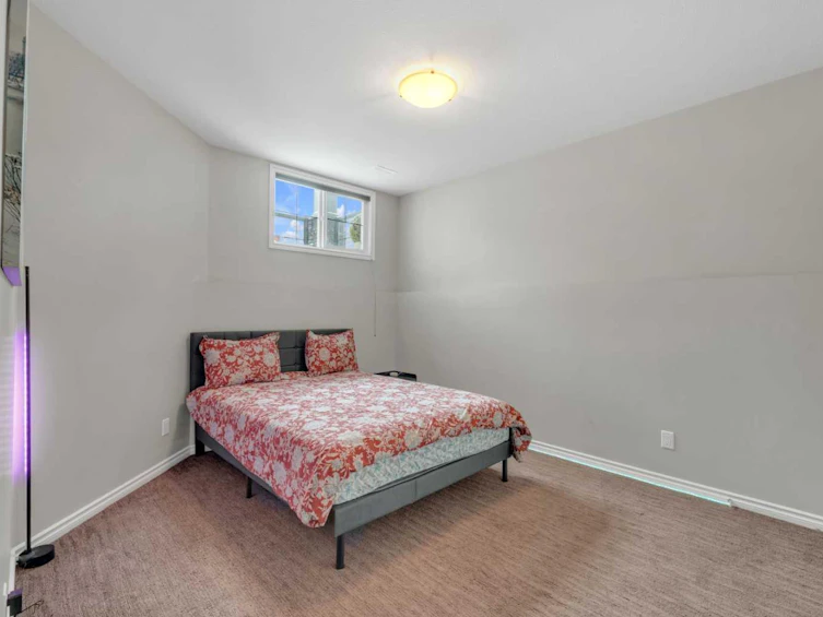 3 Elma Street, Lacombe, AB, T4L 2M3 - 42