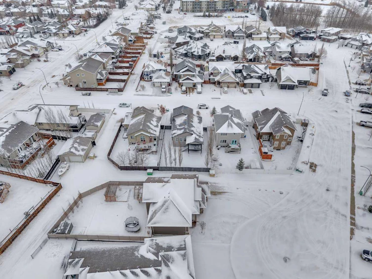 3 Elma Street, Lacombe, AB, T4L 2M3 - 13